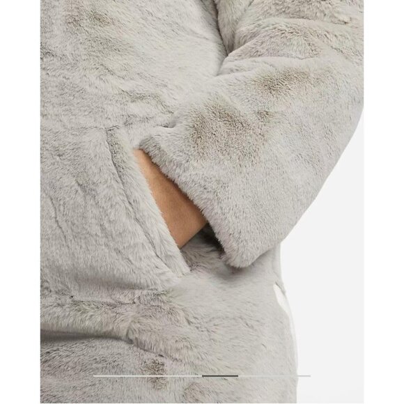 Nike special edition faux faur long coat jacket sherpa - Picture 3 of 11